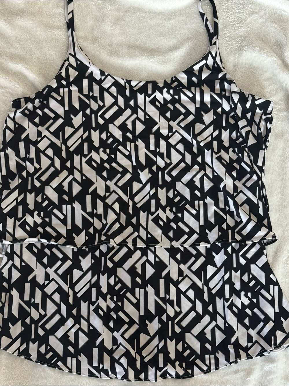 White House Black Market Black & White Geometric Layered Cami - Picture 5 of 5